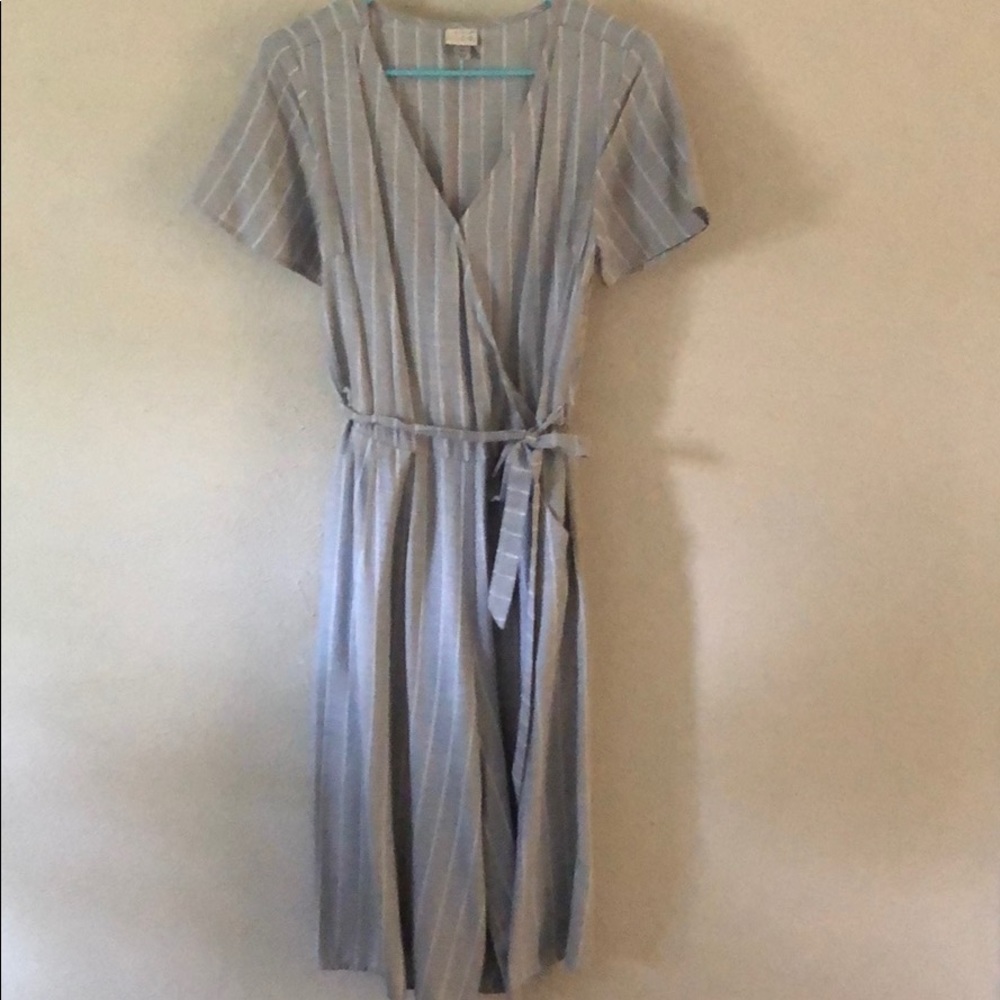 Great and white stripe